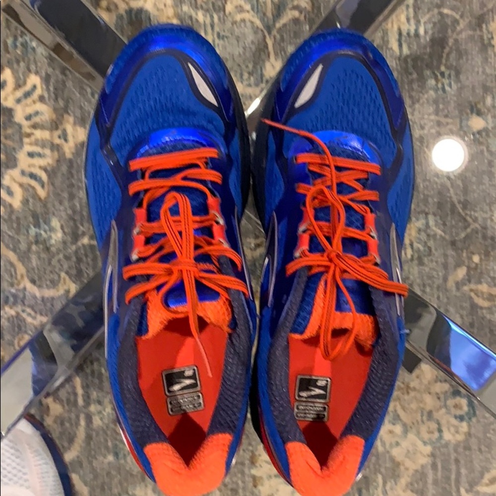 Brooks Ghost running shoes. Gently used.